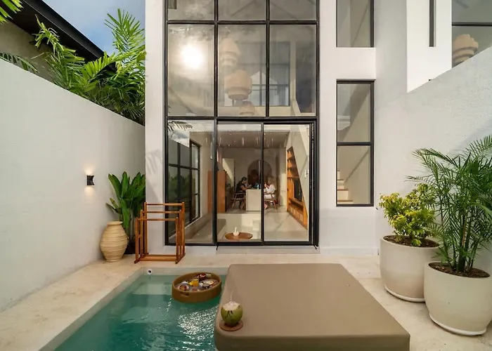 Luxury Designer Loft -private Pool Ferienhaus *