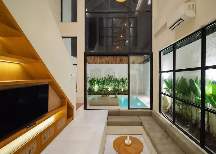 Luxury Designer Loft -private Pool *